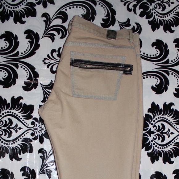 Diesel Style Lab - Picture 4 of 5